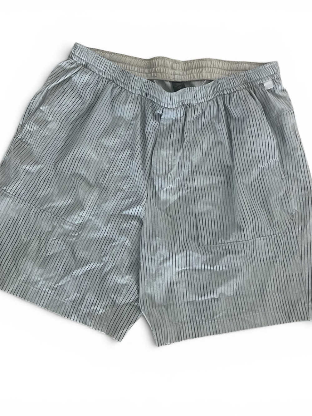 Lululemon Bowline Short 8" Seersucker Stripe Gray/ navy Men's XL